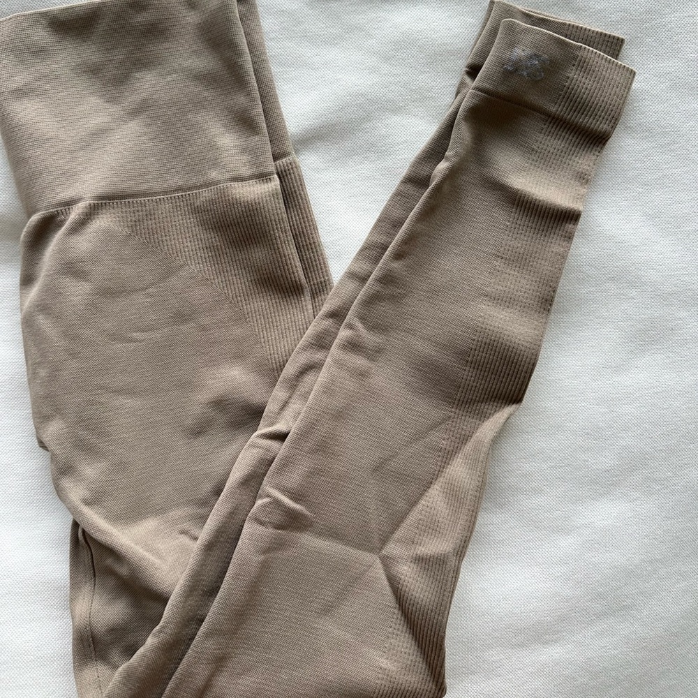 SET ACTIVE Brown leggings